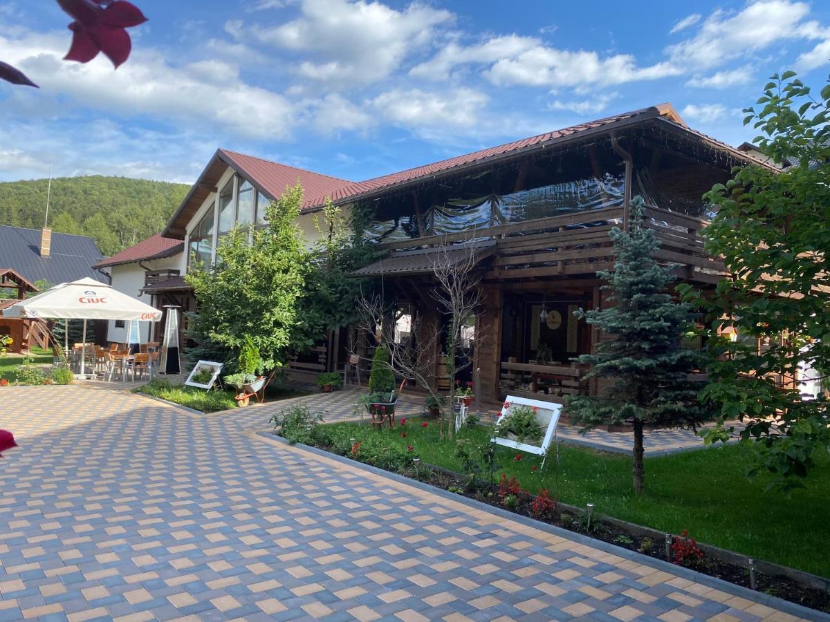 Hotel Roua Voronetului Hura-Humora Exteriér fotografie
