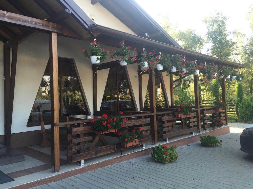 Hotel Roua Voronetului Hura-Humora Exteriér fotografie